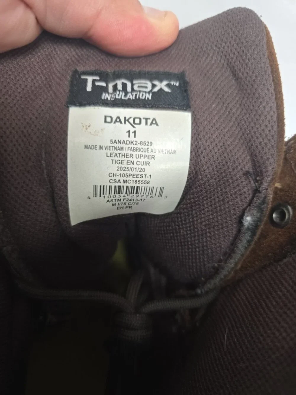 Dakota Men's 8
